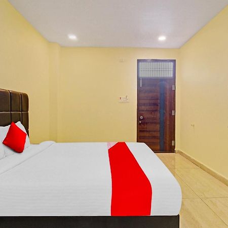 Super Hotel O Lakshmi Royal Inn Warangal Exterior photo