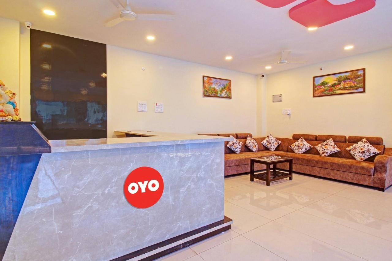 Super Hotel O Lakshmi Royal Inn Warangal Exterior photo