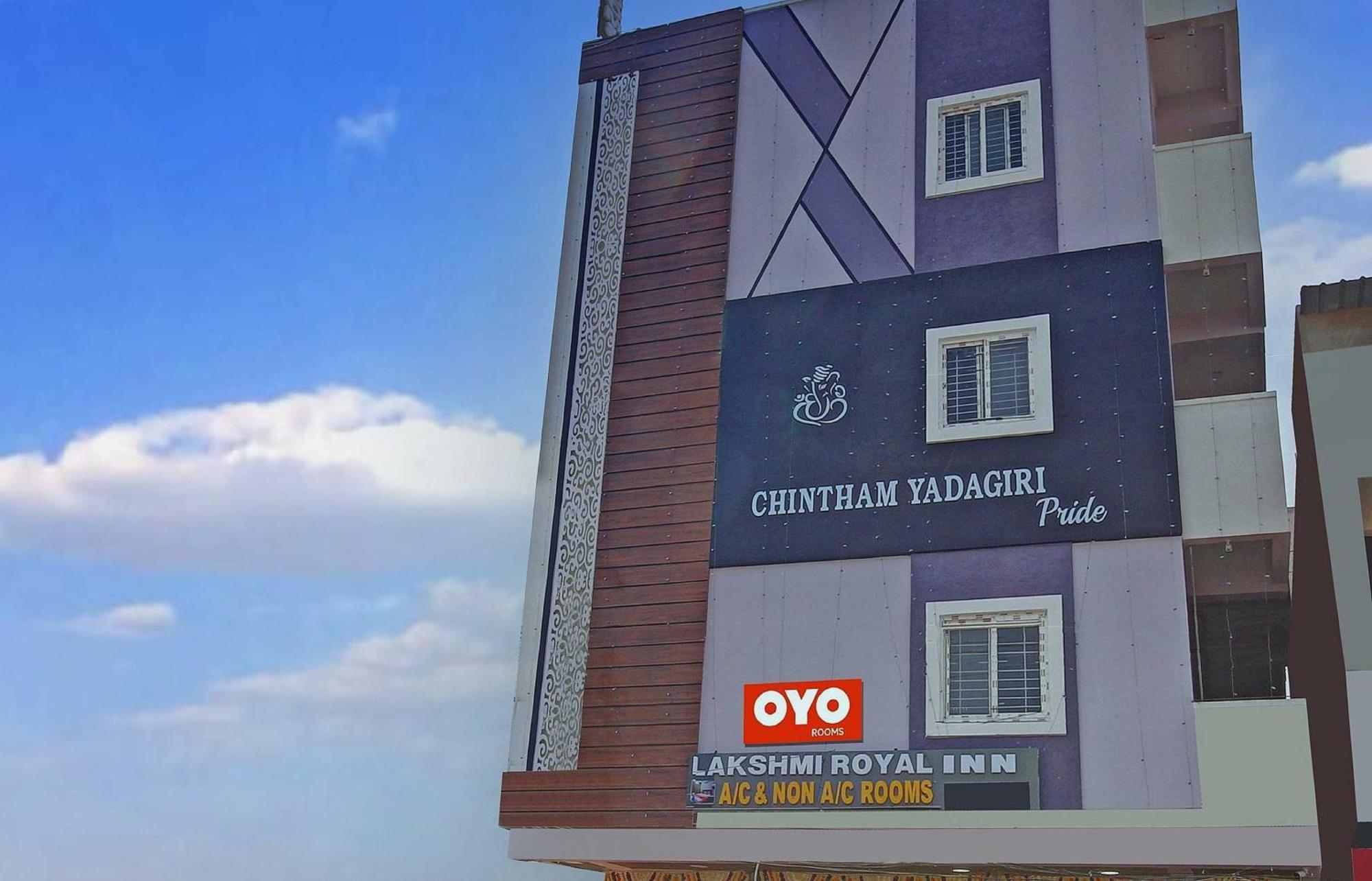 Super Hotel O Lakshmi Royal Inn Warangal Exterior photo